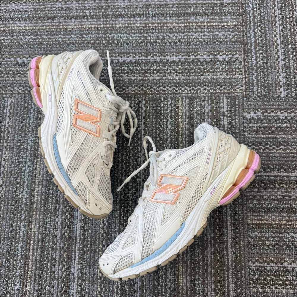 New Balance | 1906R Pink Sugar Sz8
